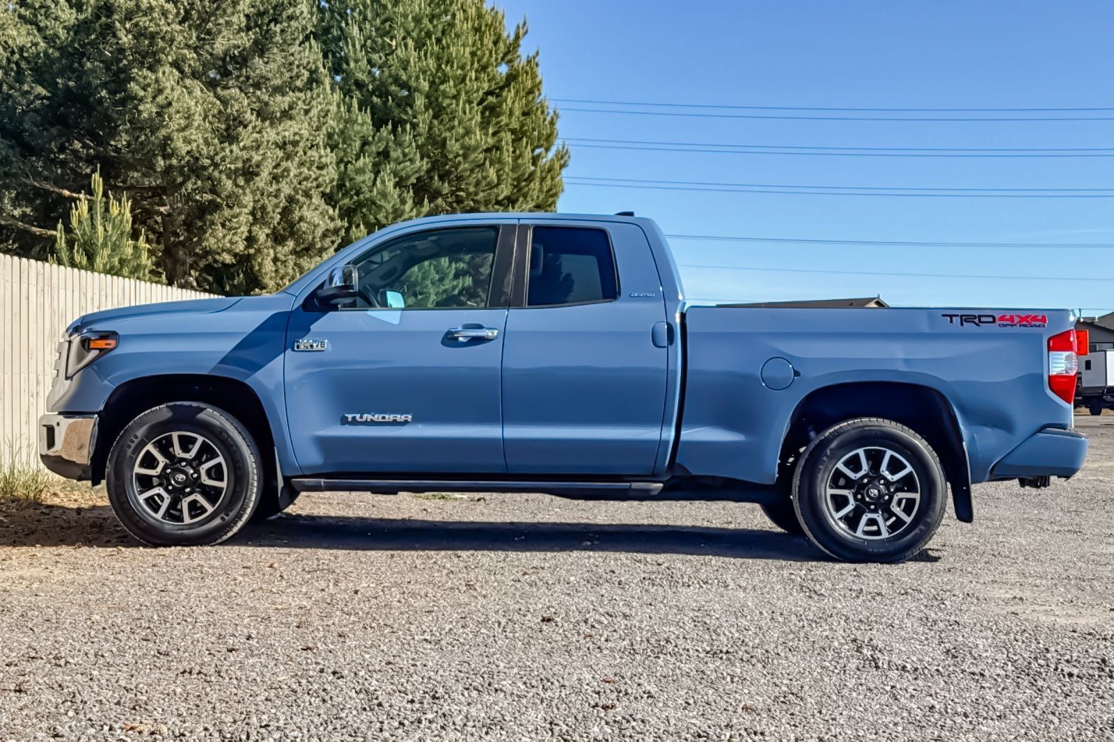 Used 2021 Toyota Tundra Limited w/ Limited Premium Package AWD/4WD image 7