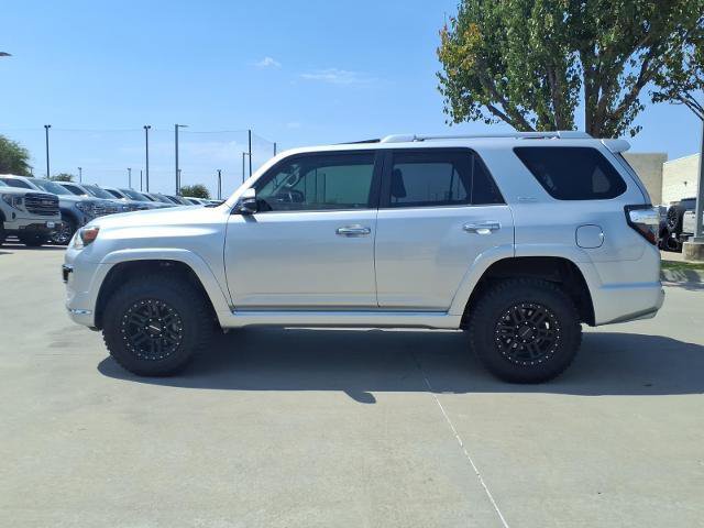 Used 2022 Toyota 4Runner Limited AWD/4WD image 7