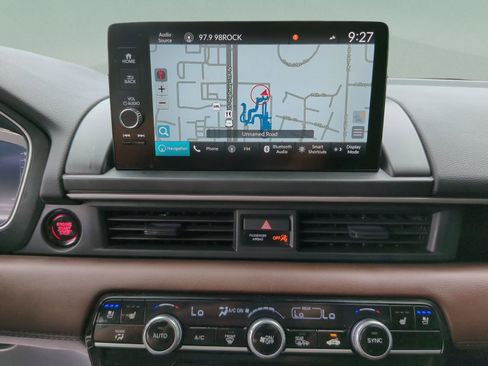 Certified 2024 Honda Pilot Elite image 24