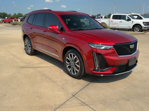 Used 2024 Cadillac XT6 Sport w/ LPO, Red Accent Package image 3
