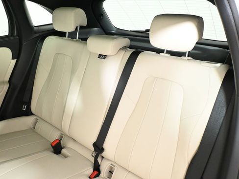 New 2026 Mercedes-Benz GLA 250 4MATIC image 4