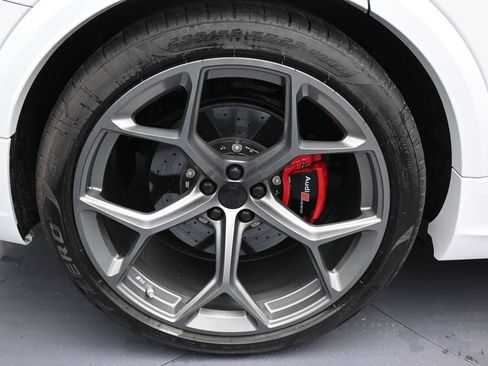 Used 2026 Audi RS Q8 performance AWD/4WD image 63