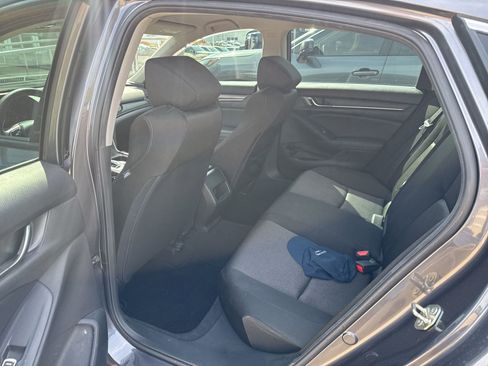 Used 2020 Honda Accord LX image 8