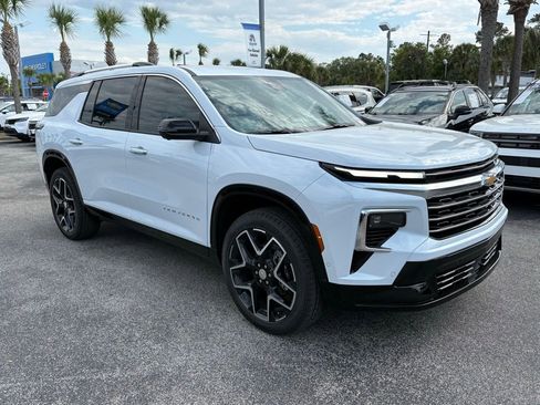 New 2026 Chevrolet Traverse High Country AWD/4WD image 9
