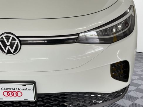 Used 2024 Volkswagen ID.4 2WD image 12
