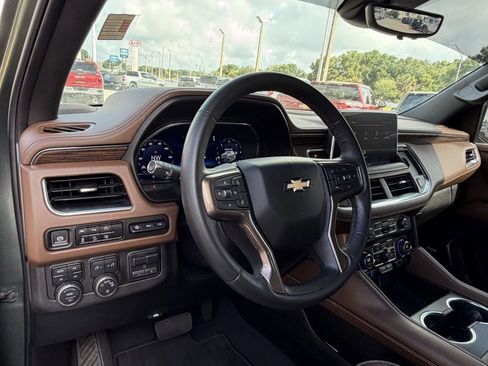 Certified 2024 Chevrolet Tahoe High Country AWD/4WD image 18