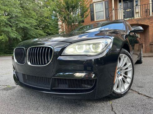 Used 2014 BMW 750Li RWD image 2