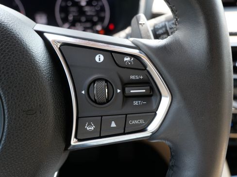 Used 2024 Acura MDX SH-AWD w/ Advance Package image 29