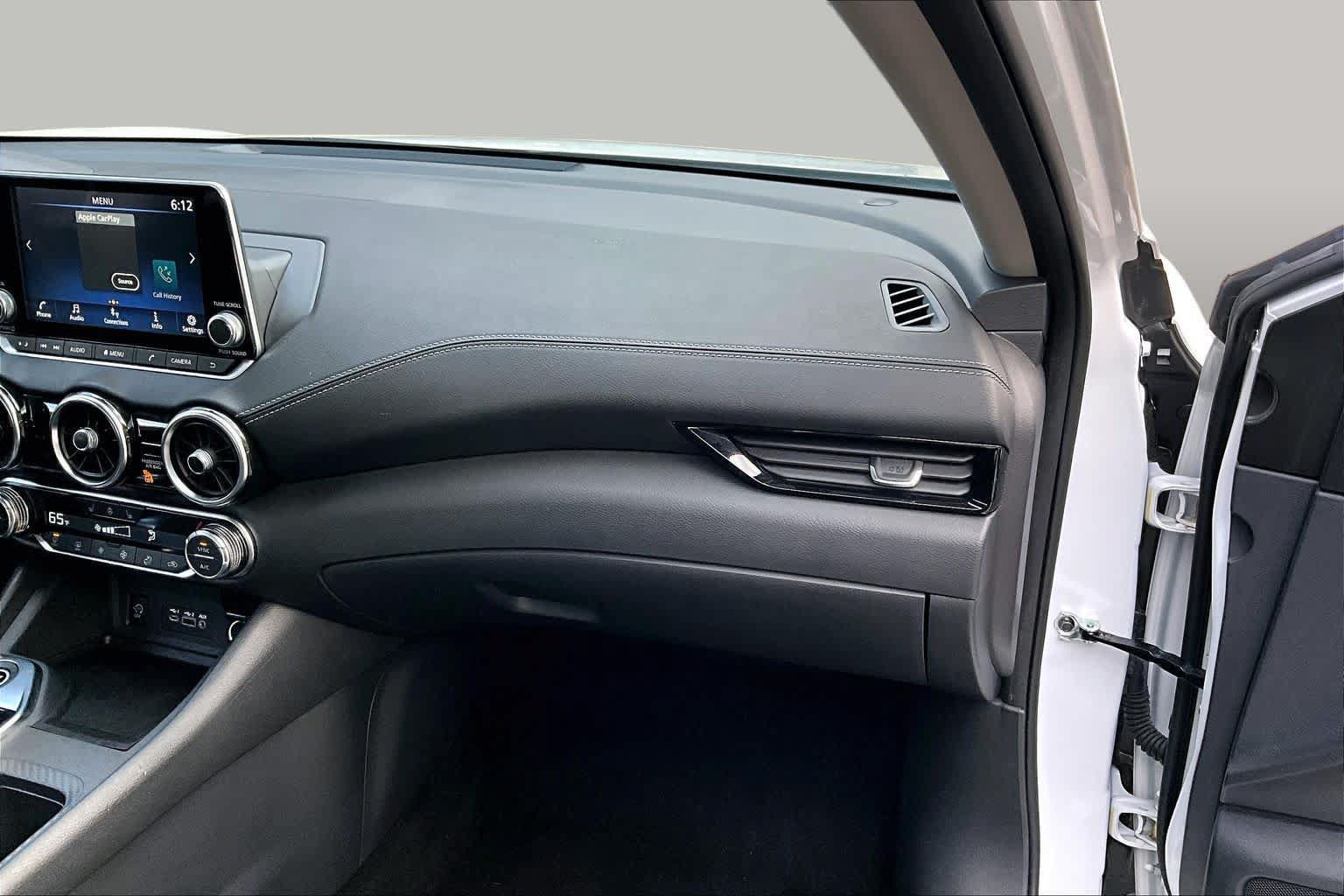 Used 2025 Nissan Sentra SV w/ All-Weather Package FWD image 17