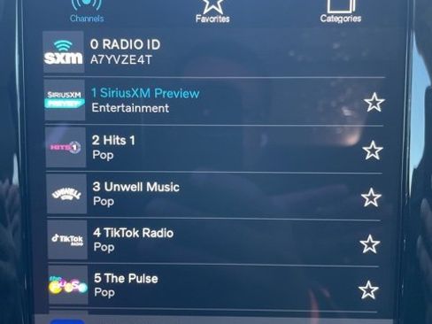 Certified 2025 Volvo XC60 B5 Plus image 17