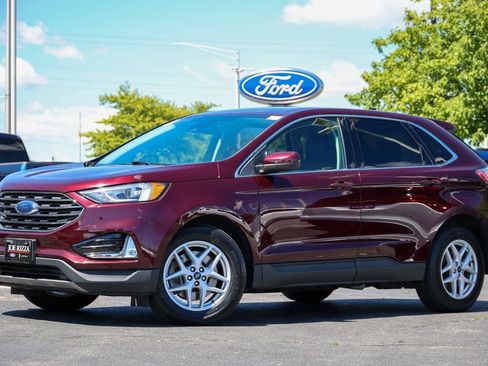 Certified 2021 Ford Edge SEL w/ Convenience Package AWD/4WD image 2