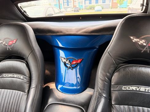 Used 2002 Chevrolet Corvette Convertible w/ Preferred Equipment Group2 RWD image 19