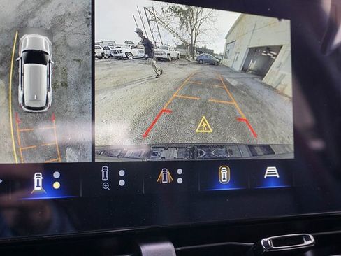 New 2026 Chevrolet Equinox RS w/ Safety and Technology Package image 25