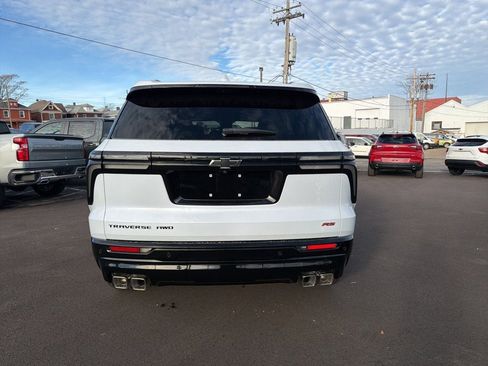 New 2026 Chevrolet Traverse RS image 6
