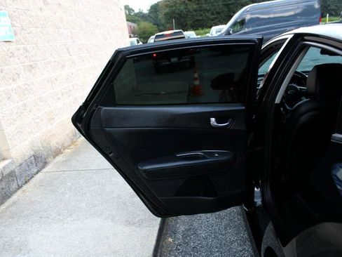 Used 2019 Kia Optima S w/ S Panoramic Sunroof Package image 20