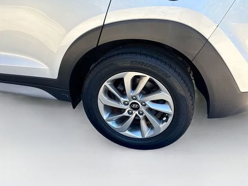 Used 2018 Hyundai Tucson SEL image 30