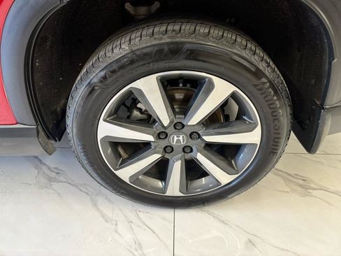 Used 2025 Honda Pilot Elite image 39