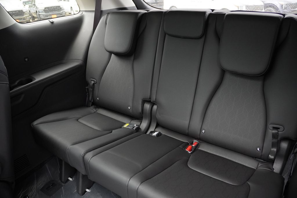New 2027 Kia Carnival SX FWD image 12