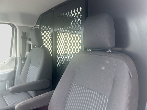 Used 2019 Ford Transit 250 130 Low Roof w/ Exterior Upgrade Package image 20