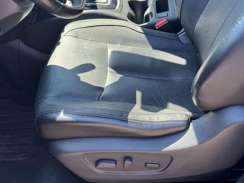 Used 2017 Nissan Rogue SL w/ SL Premium Package AWD/4WD image 17