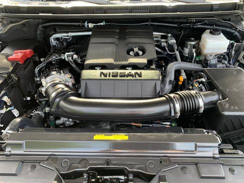 Used 2025 Nissan Frontier Pro-X w/ Pro Convenience Package RWD image 27