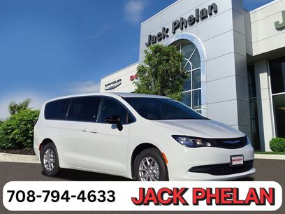 New 2026 Chrysler Voyager LX