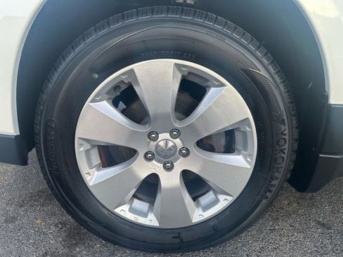 Used 2011 Subaru Outback 2.5i Premium image 23