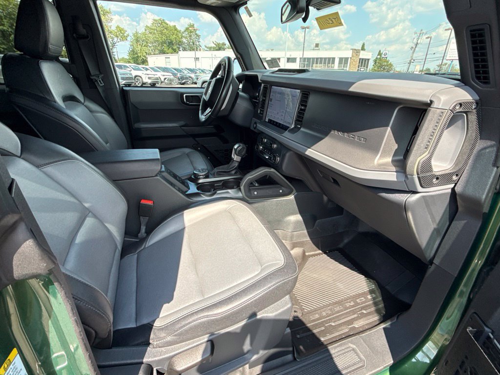 Used 2024 Ford Bronco Everglades AWD/4WD image 15