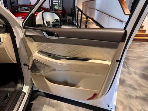 Used 2020 Hyundai Palisade Limited image 28