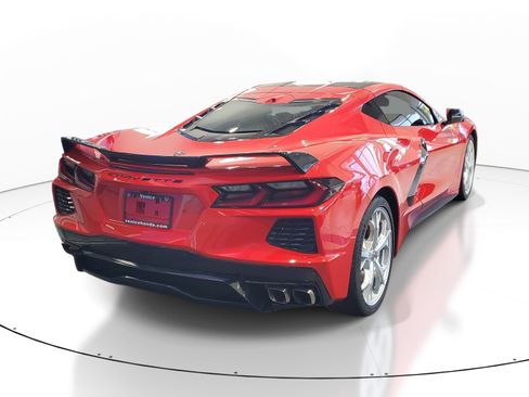 Used 2021 Chevrolet Corvette Stingray Premium Cpe w/ Z51 Performance Package RWD image 5