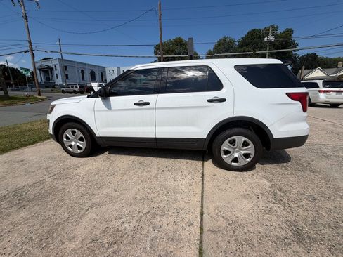 Used 2016 Ford Explorer 4WD Police Interceptor image 5