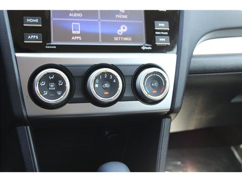 Used 2015 Subaru Impreza 2.0i Premium AWD/4WD image 15