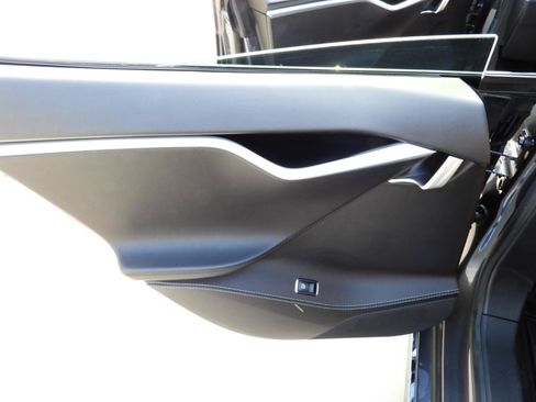 Used 2017 Tesla Model S 75D AWD/4WD image 48