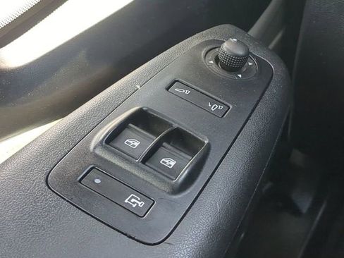 Used 2023 RAM ProMaster 2500 FWD image 25