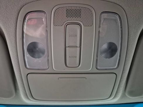 Used 2014 Kia Soul FWD image 27