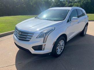 Used 2019 Cadillac XT5 FWD video 1