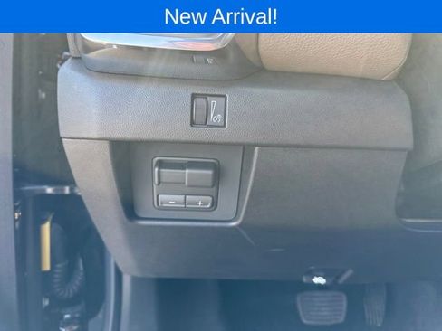 Used 2026 GMC Canyon Denali AWD/4WD image 14