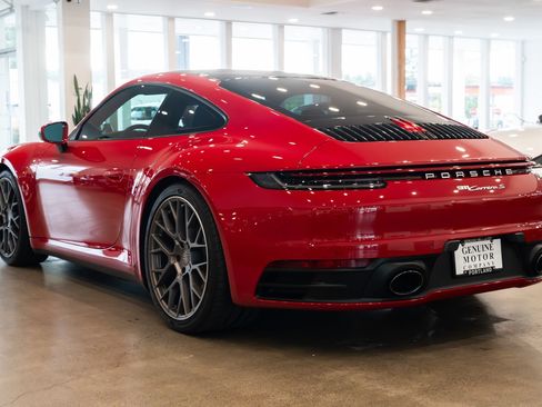 Used 2020 Porsche 911 Carrera S RWD image 6