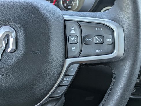 Used 2025 RAM 1500 Big Horn AWD/4WD image 22