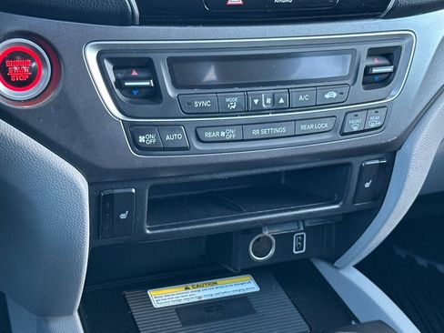 Used 2021 Honda Pilot Special Edition image 20