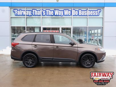 Used 2018 Mitsubishi Outlander ES
