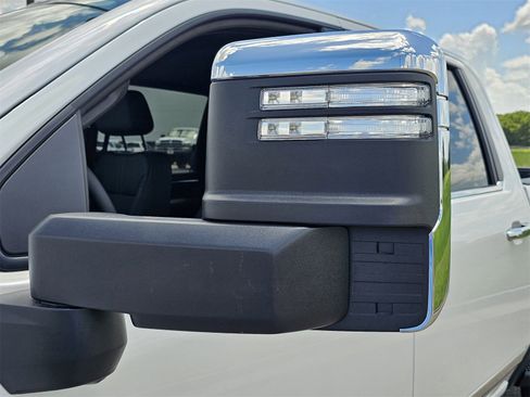 New 2025 Chevrolet Silverado 2500 High Country w/ Technology Package image 33