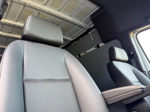 New 2025 Mercedes-Benz Sprinter 2500 image 30