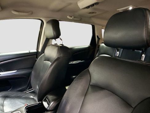 Used 2019 Dodge Journey GT w/ Driver Convenience Group image 23