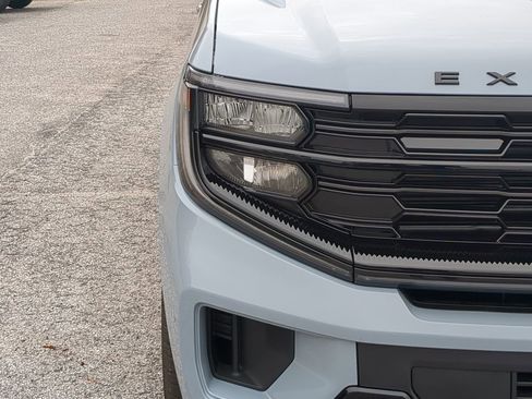 New 2026 Ford Expedition Max Platinum w/ Stealth Appearance Package AWD/4WD image 8