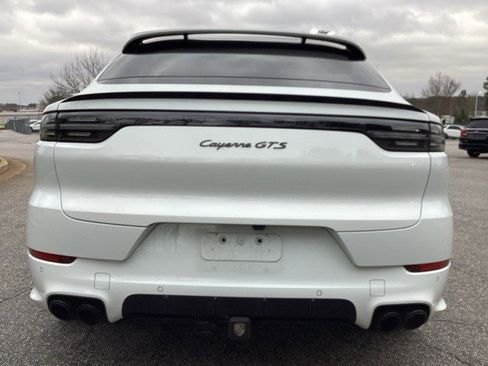 Used 2021 Porsche Cayenne GTS image 3