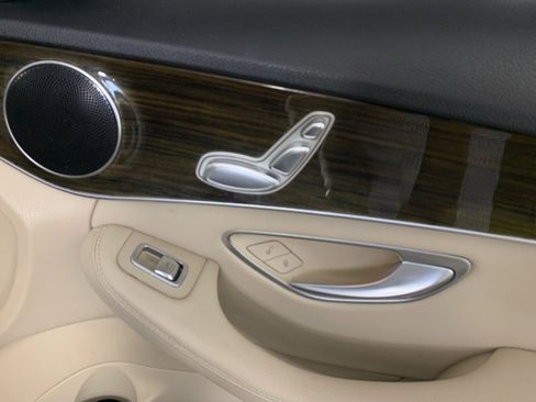 Used 2020 Mercedes-Benz C 300 C300 image 44