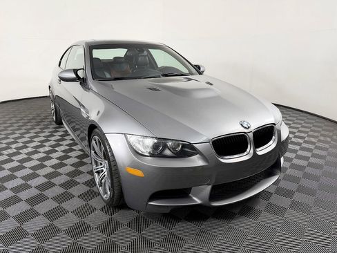 Used 2011 BMW M3 Coupe w/ Convenience Pkg RWD image 5