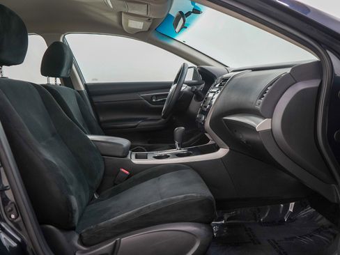 Used 2015 Nissan Altima 2.5 S w/ Special Edition Package FWD image 11