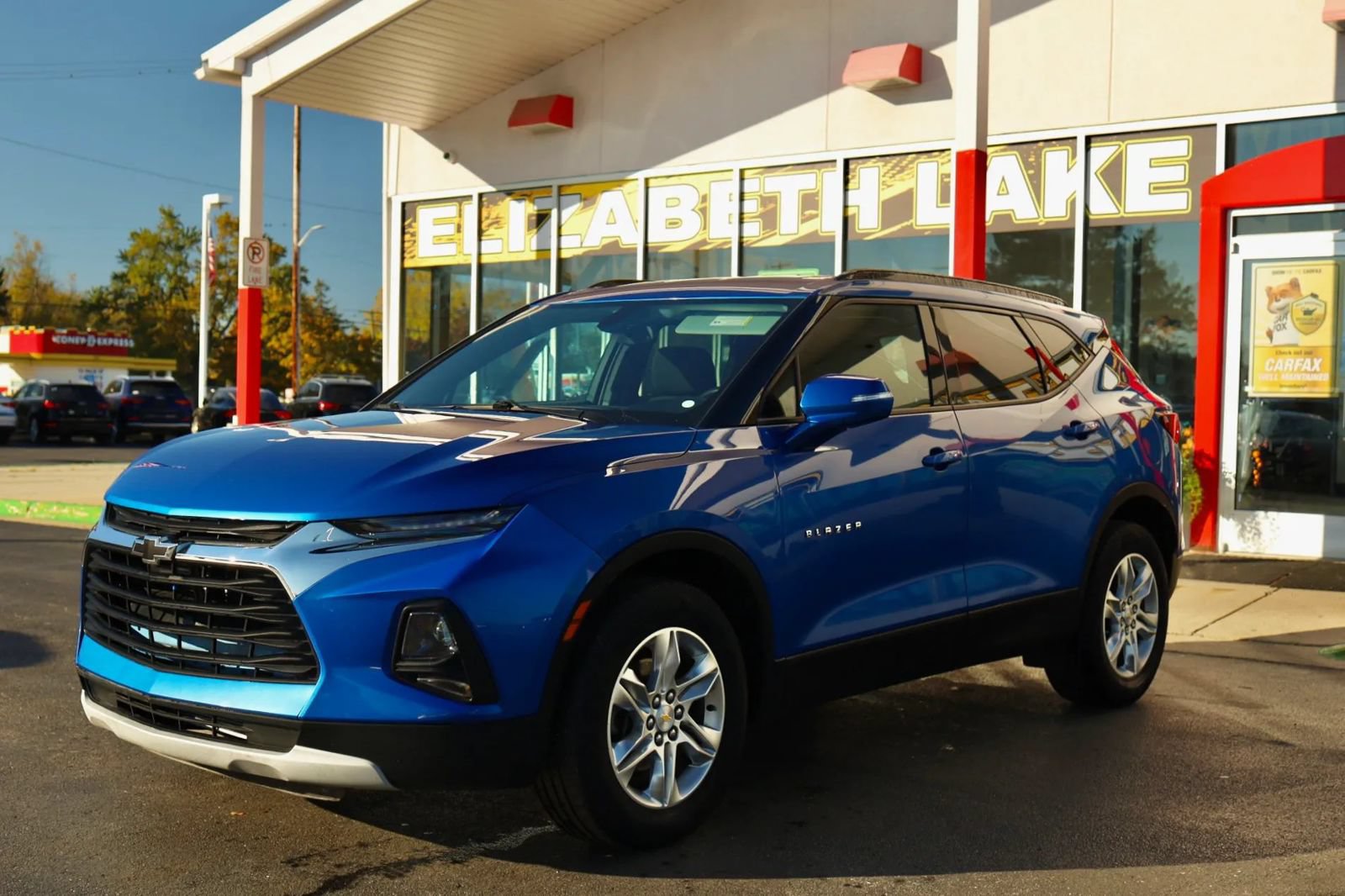 Used 2019 Chevrolet Blazer LT FWD image 1